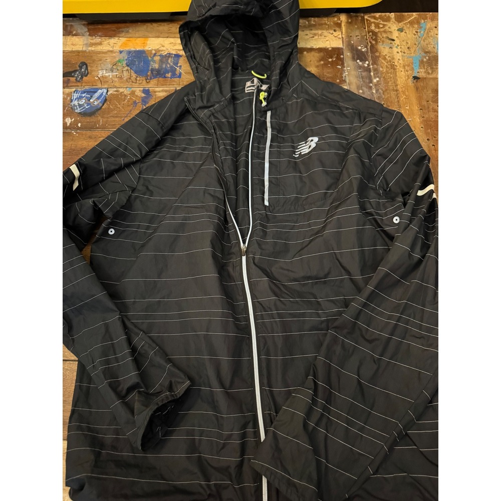 New Balance Mens Large Black Pinstripe Hooded Windbreaker Running Jacket Zip